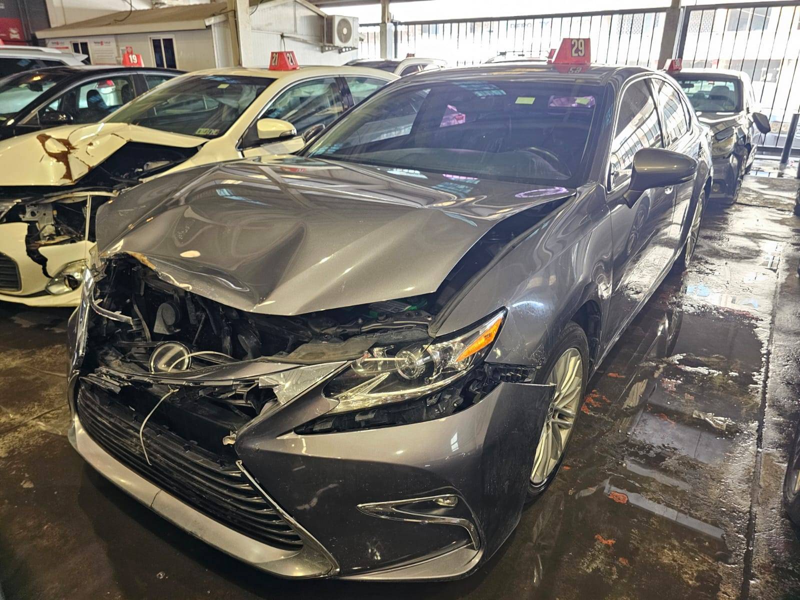 LEXUS ES 350 2017 - Marhaba Auction Used Cars - Image 4
