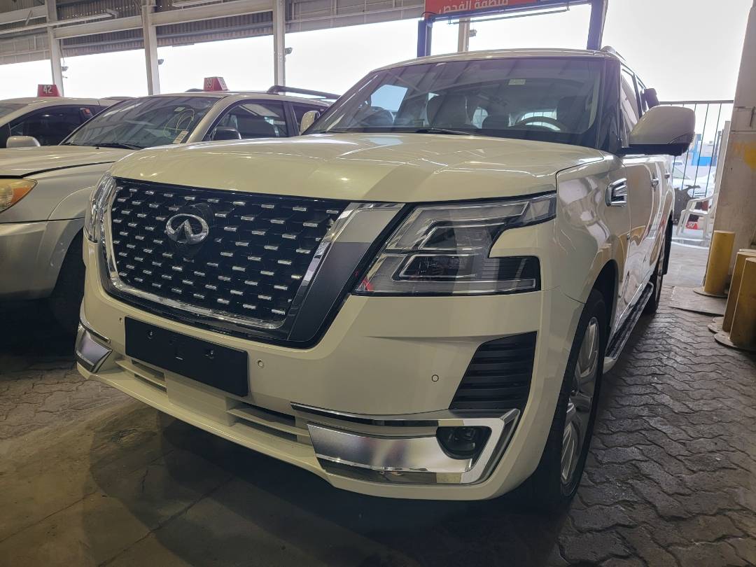 2014 INFINITI QX80 — 171886 Miles — Lot E9066003 — Main - Marhaba Auctions Used Cars - Image 3