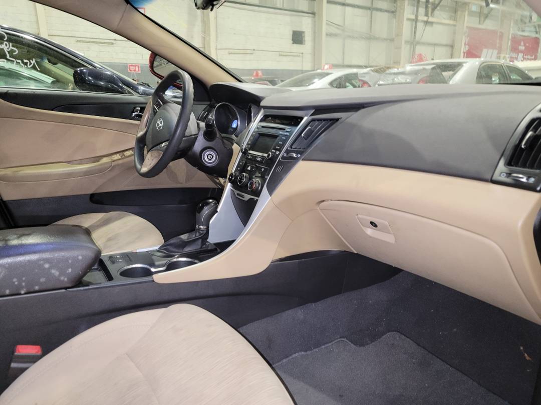 2014 HYUNDAI SONATA — 156941 Miles — Lot 942344 - Marhaba Auctions Used Cars - Image 6