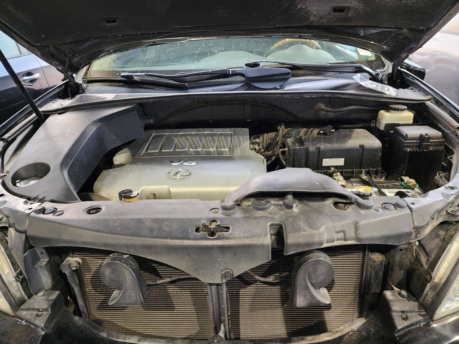 2007 LEXUS RX 350 — 179513 Miles — Lot 4615 — Souq - Marhaba Auctions Used Cars - Image 12