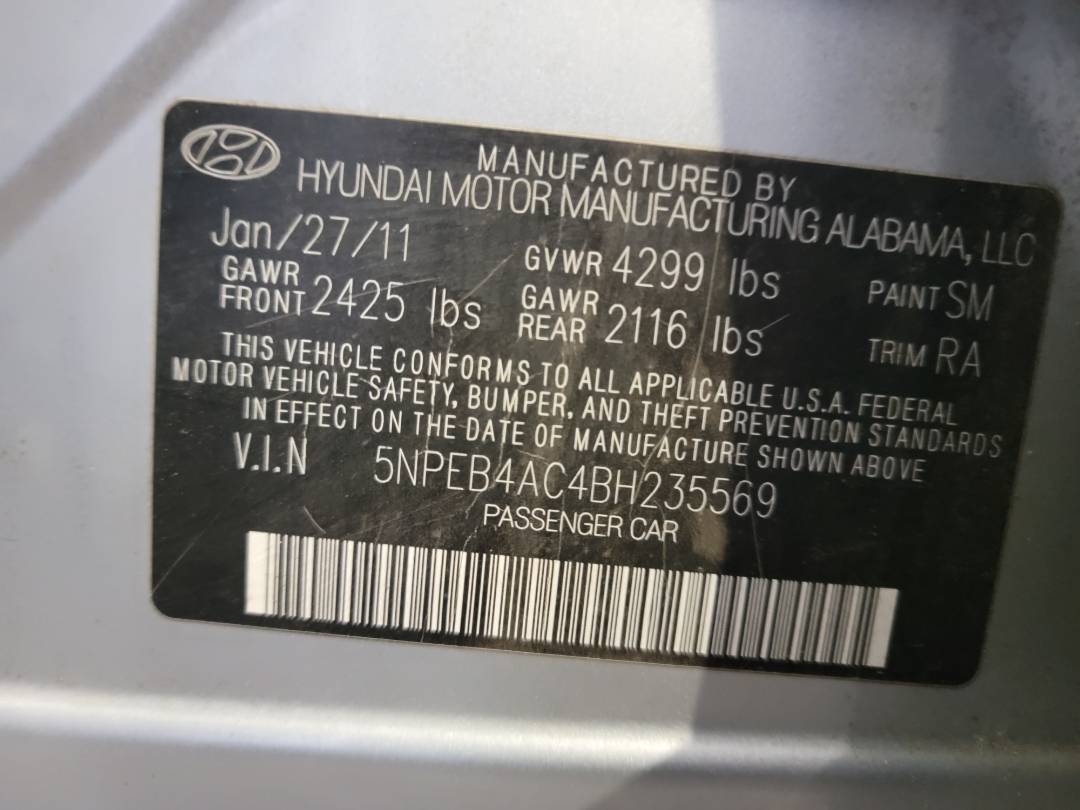 2011 HYUNDAI SONATA — 173342 Miles — Lot BH235569 — Souq - Marhaba Auctions Used Cars - Image 8