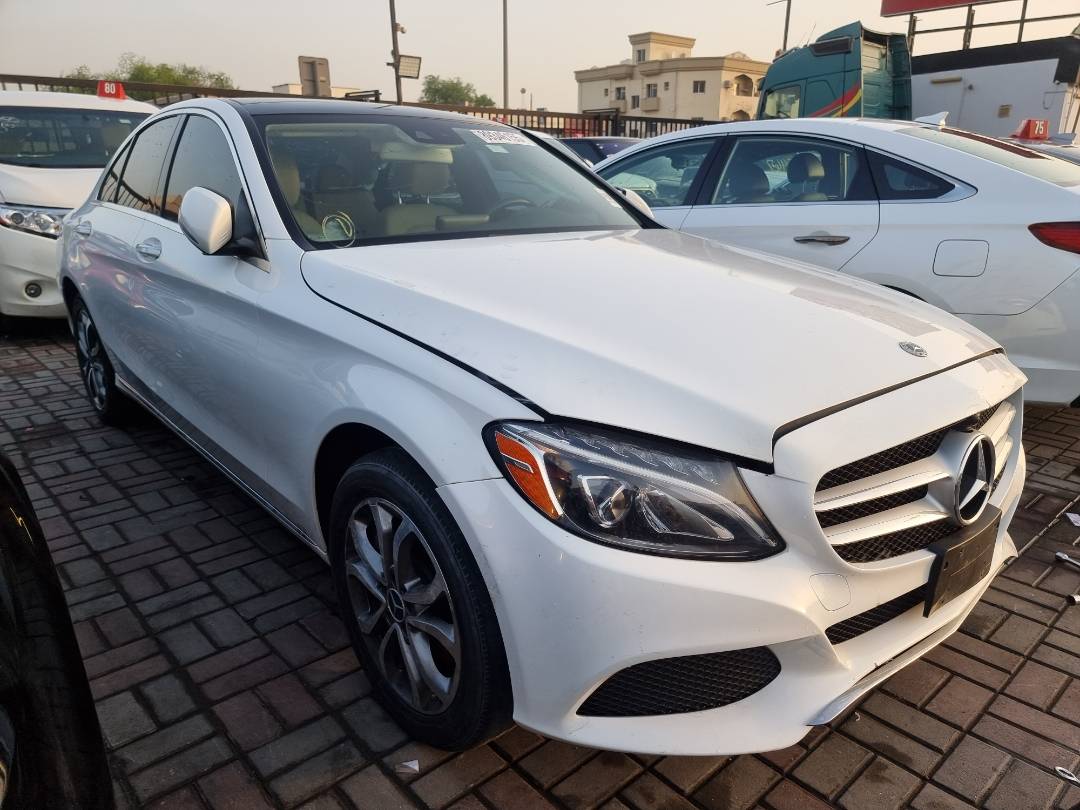 MERCEDES BENZ C300 2017 - Marhaba Auction Used Cars - Image 3