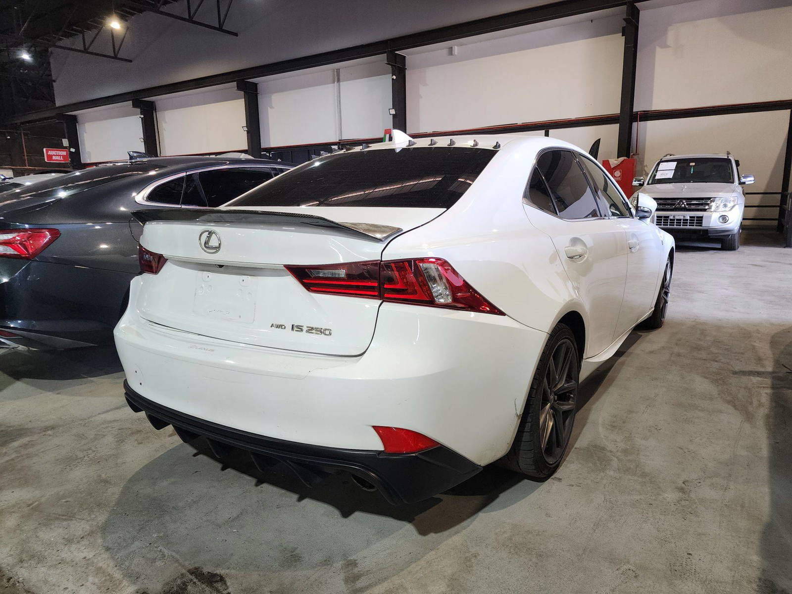 2014 LEXUS IS 250 — 169460 Miles — Lot 41375999 — Souq - Marhaba Auctions Used Cars - Image 3