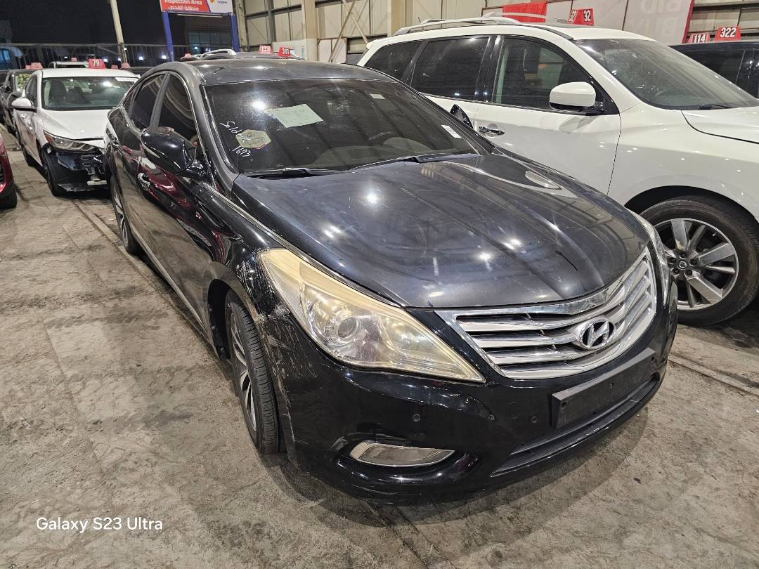 HYUNDAI GRANDEUR 2011 - Marhaba Auction Used Cars - Image 6