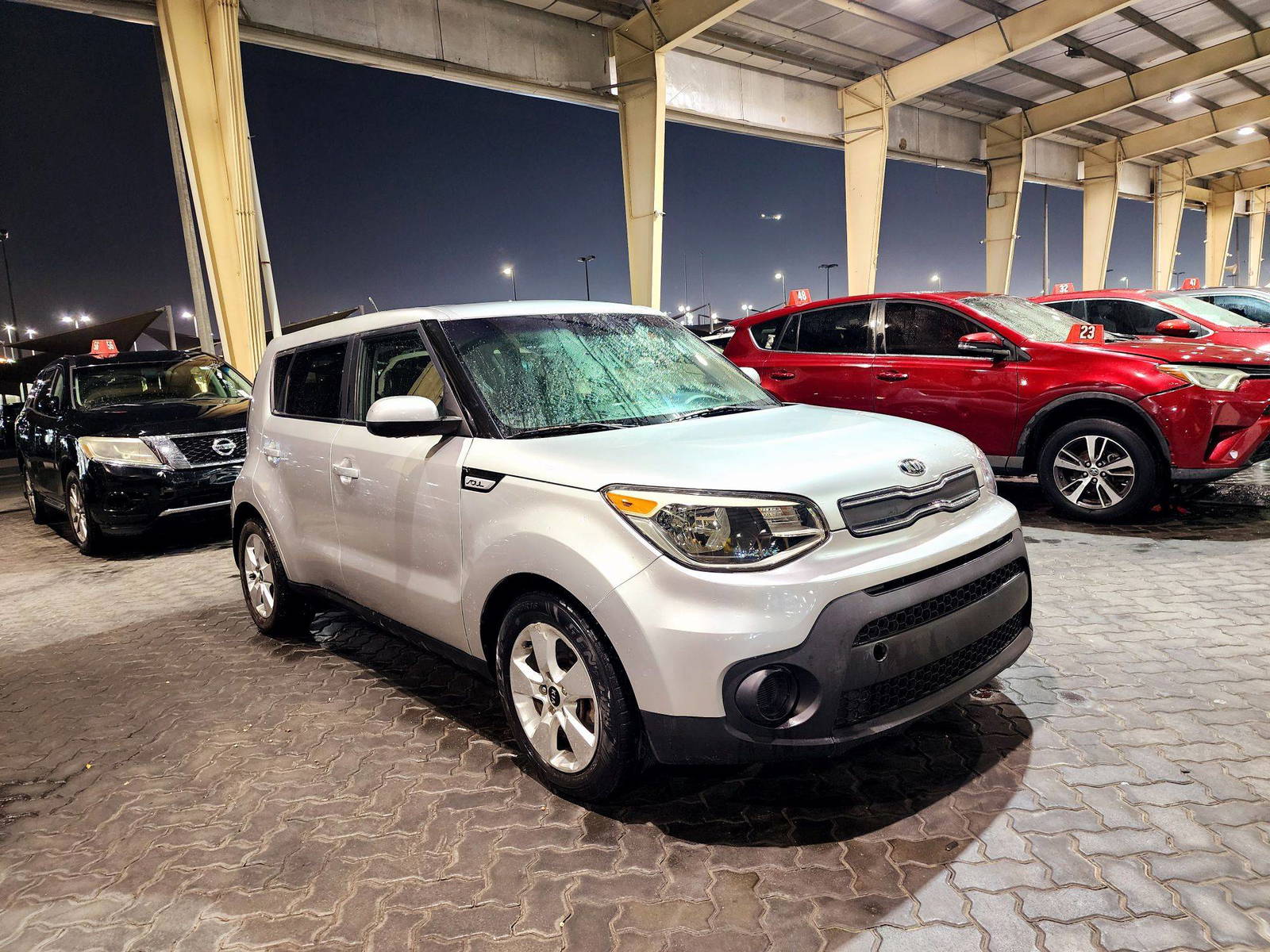 2019 KIA SOUL — 119920 Miles — Lot K7699076 — Souq - Marhaba Auctions Used Cars - Image 4
