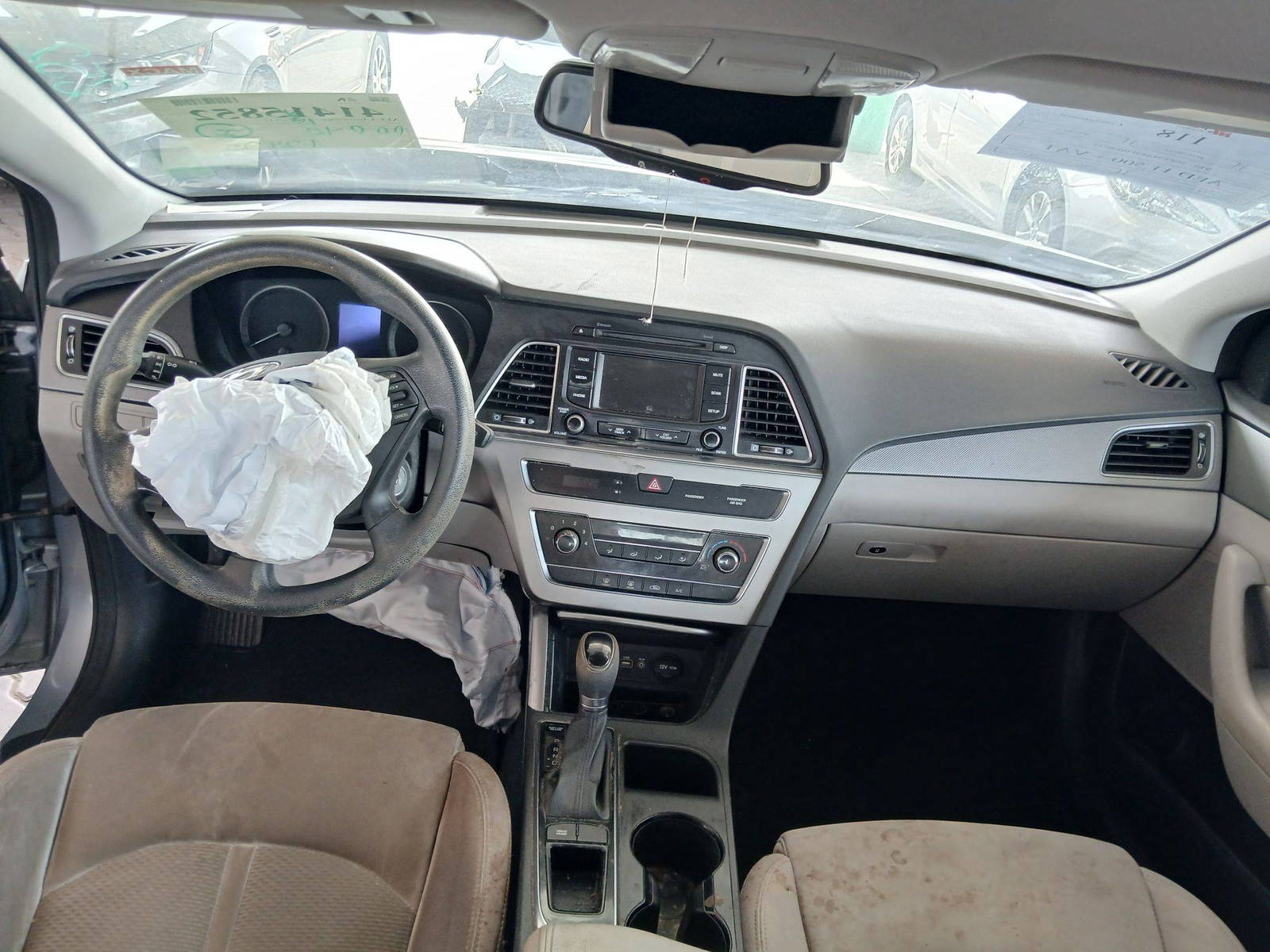 2015 HYUNDAI SONATA — 121673 Miles — Lot H000743 — Souq - Marhaba Auctions Used Cars - Image 7
