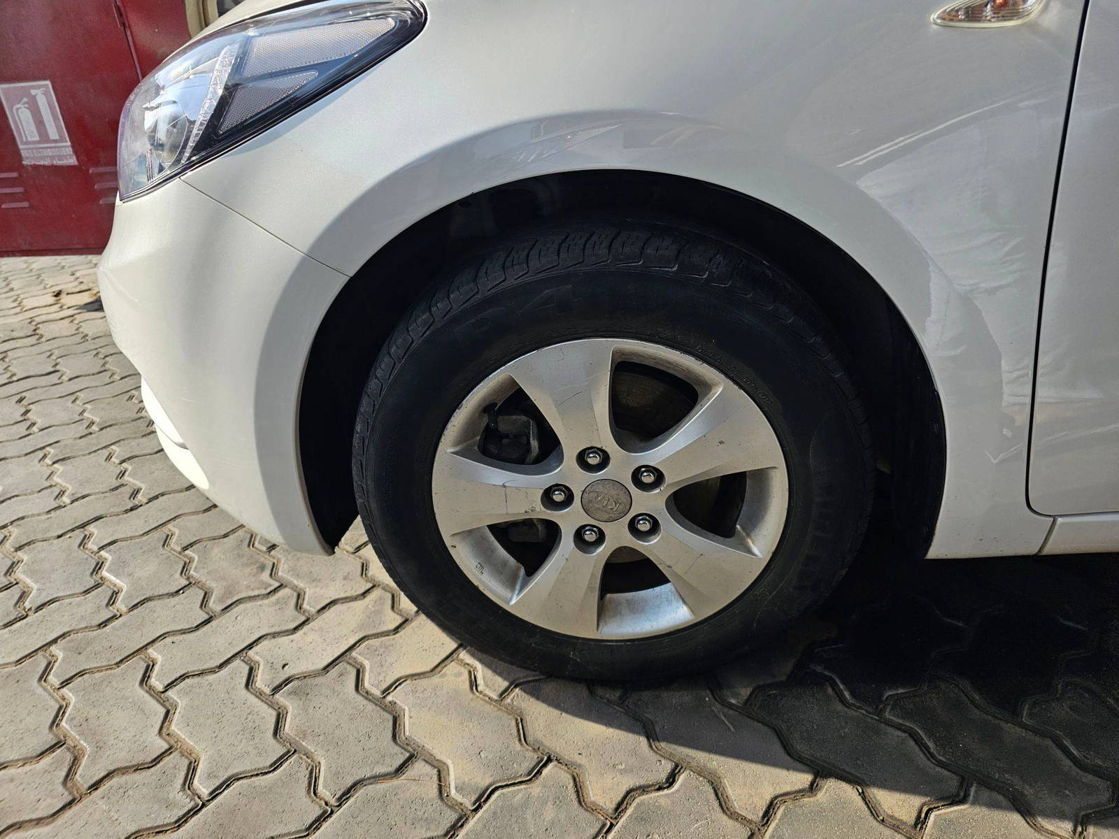 2014 KIA K3 — 65416 KM — Lot A229102 — Souq - Marhaba Auctions Used Cars - Image 12