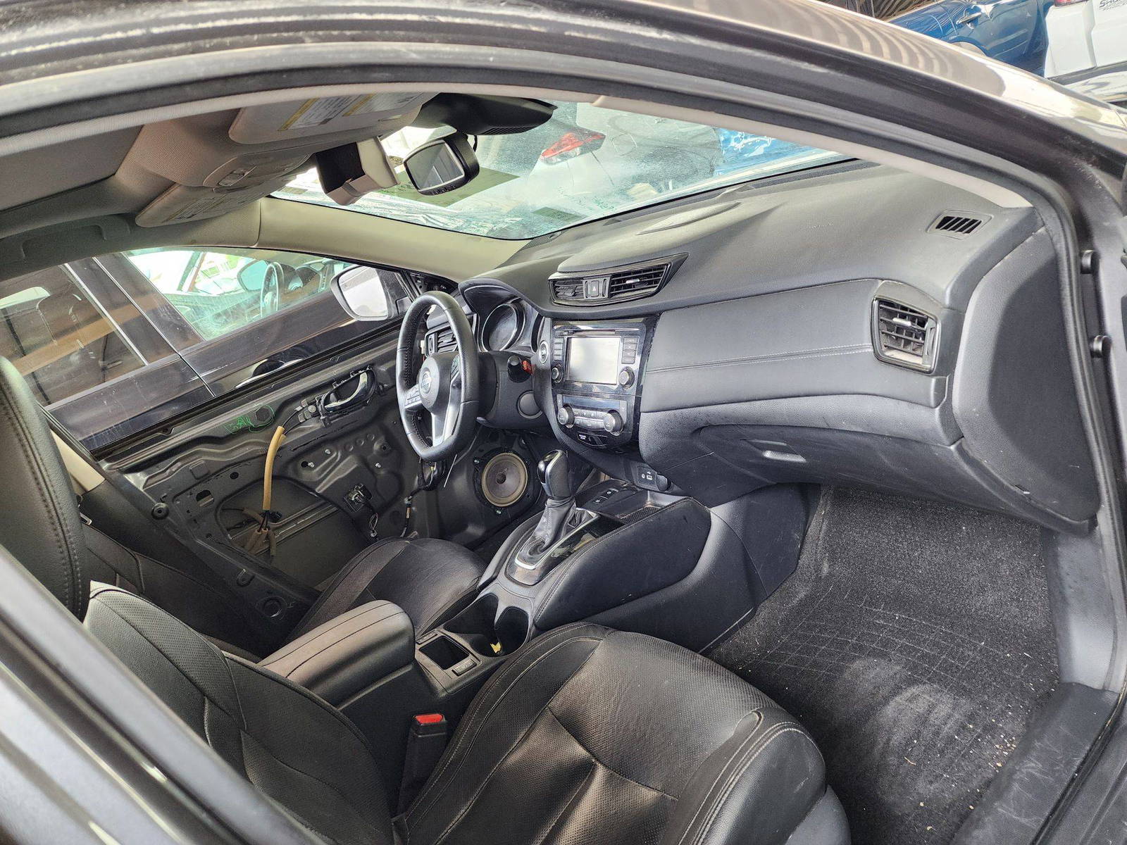2020 NISSAN ROGUE — 81608 Miles — Lot 38579281 — Main - Marhaba Auctions Used Cars - Image 9