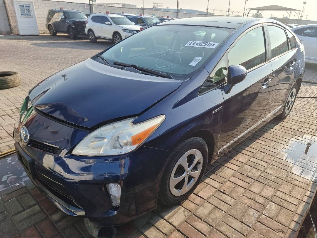 2012 TOYOTA PRIUS — 232221 Miles — Lot 1591311 — Ind. 12 - Marhaba Auctions Used Cars - Image 4