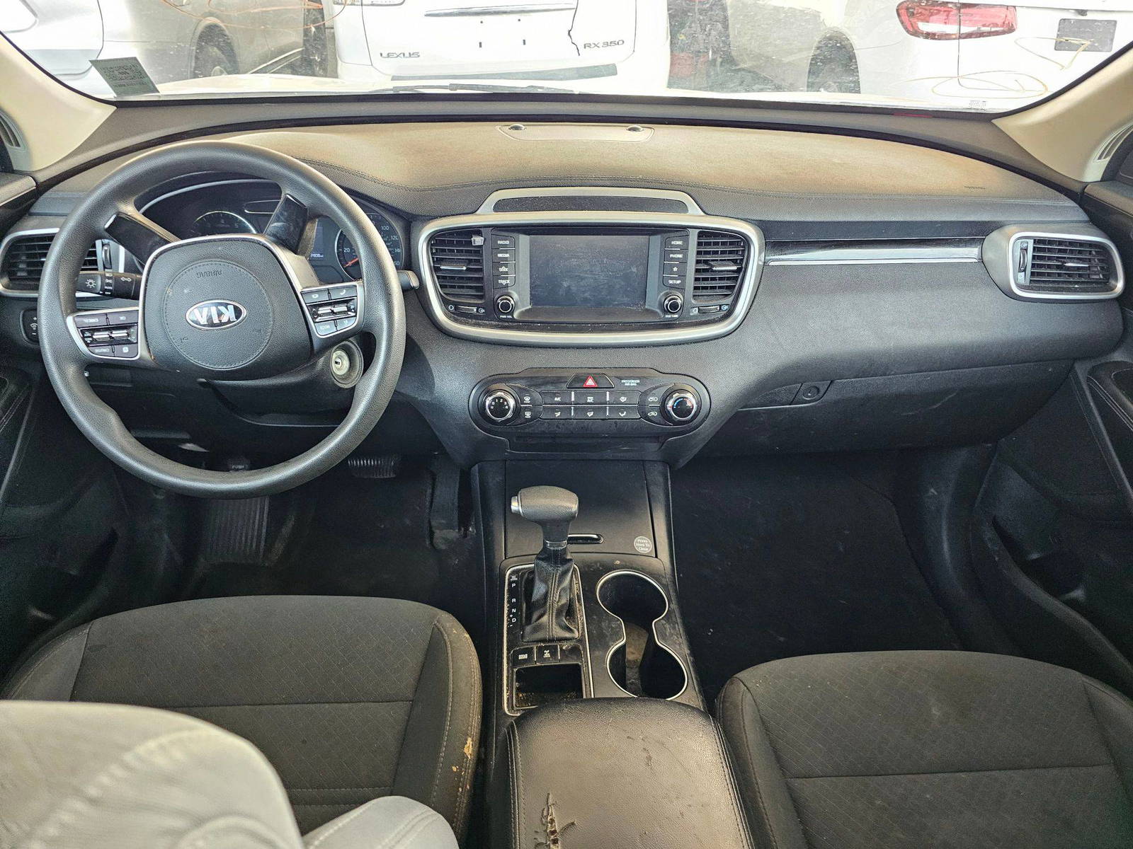 2019 KIA SORENTO — 167408 Miles — Lot 65044565 — Souq - Marhaba Auctions Used Cars - Image 8
