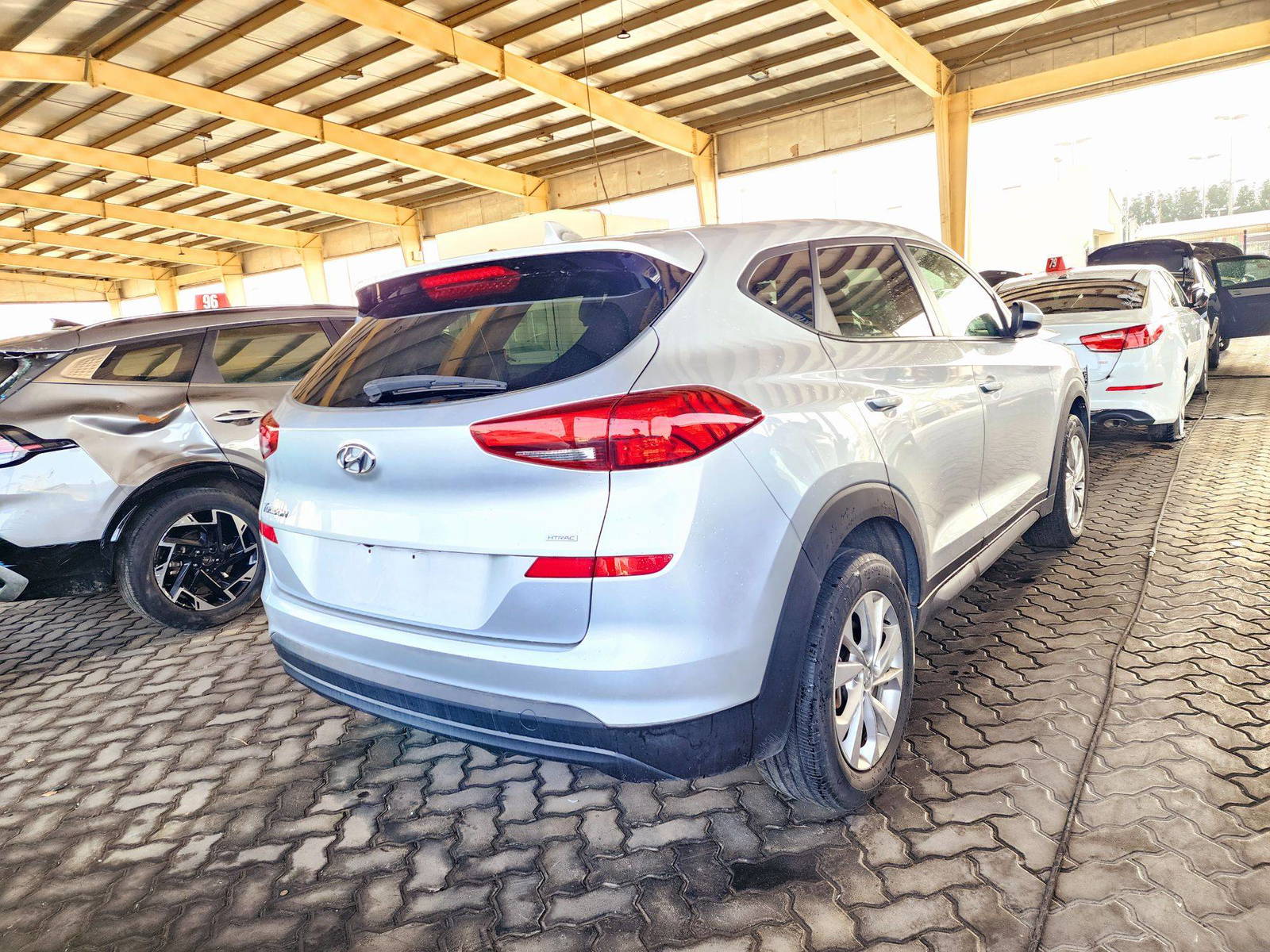 2019 HYUNDAI TUCSON — 56382 Miles — Lot 87077094 — Souq - Marhaba Auctions Used Cars - Image 3