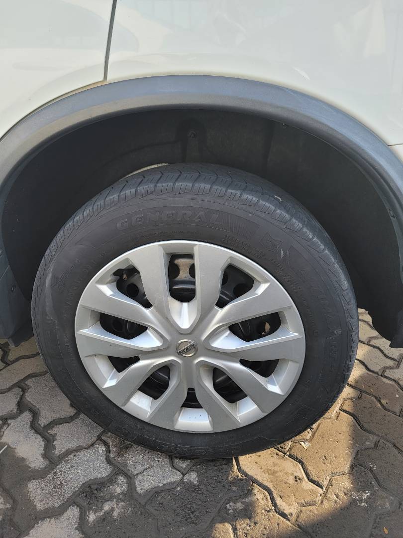 2018 NISSAN ROGUE — 125475 Miles — Lot V7JP570423 — Main - Marhaba Auctions Used Cars - Image 9