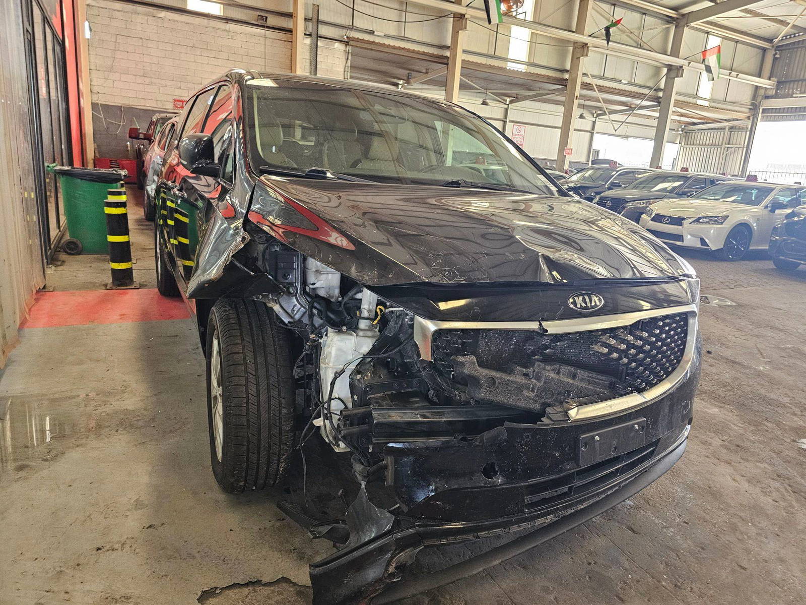 KIA SEDONA 2017 - Marhaba Auction Used Cars - Image 4