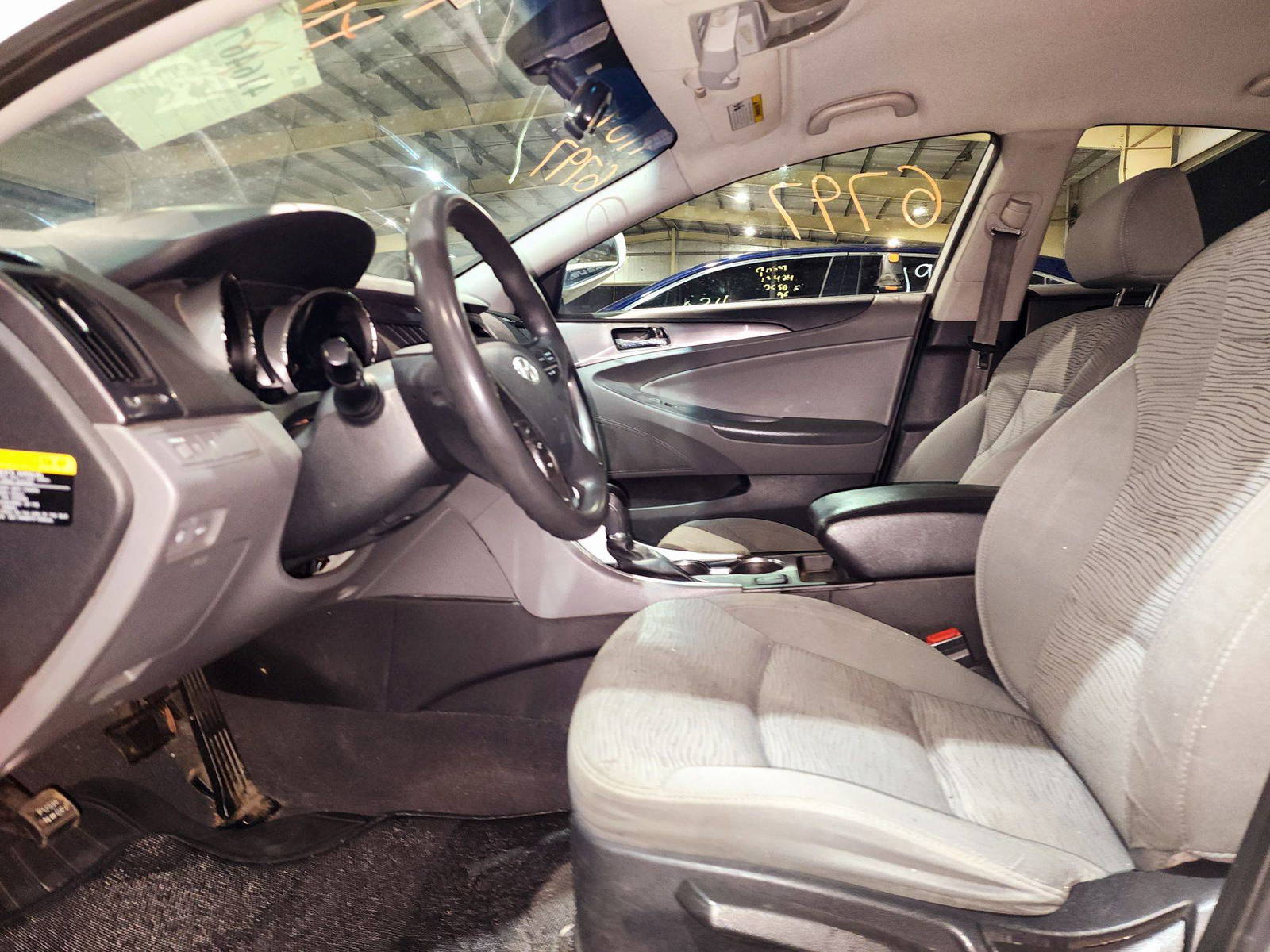 2013 HYUNDAI SONATA — 181927 Miles — Lot 41646797 — Souq - Marhaba Auctions Used Cars - Image 8