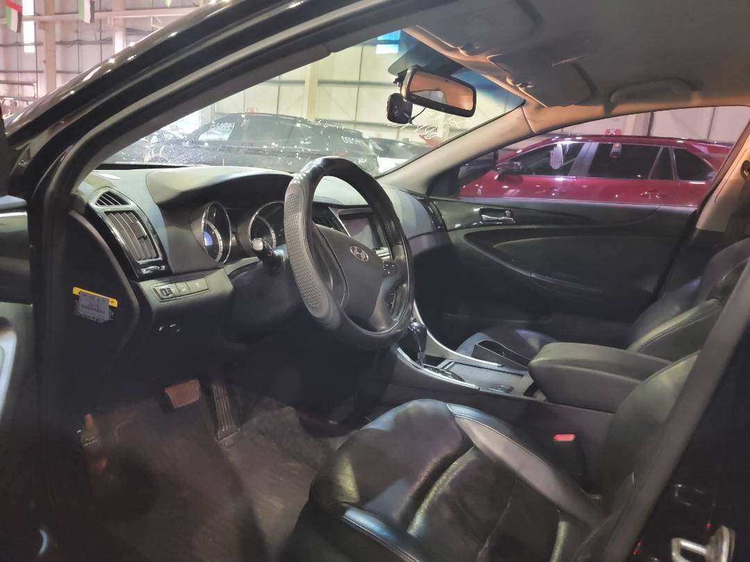 2011 HYUNDAI SONATA — 162086 KM — Lot 215185 — Main - Marhaba Auctions Used Cars - Image 6