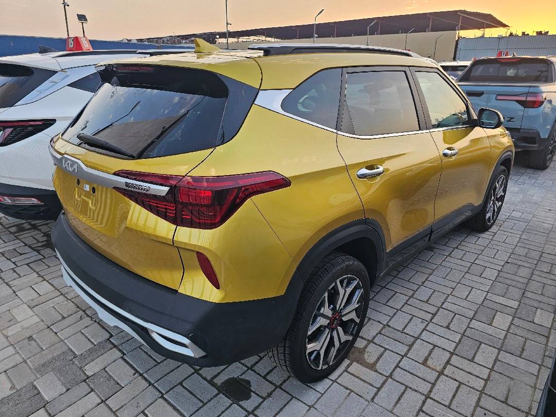KIA SELTOS 2022 vehicle photo