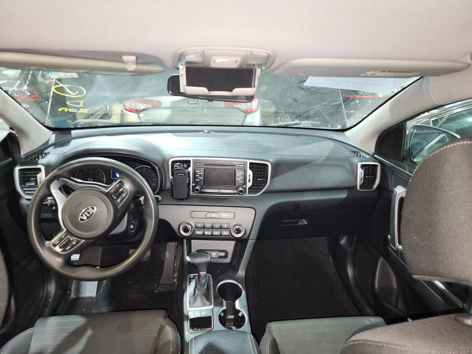 2018 KIA SPORTAGE — 169022 Miles — Lot 448405 — Souq - Marhaba Auctions Used Cars - Image 8