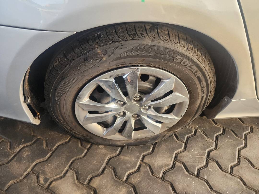 2012 HYUNDAI SONATA — 114582 Miles — Lot H395807 - Marhaba Auctions Used Cars - Image 8