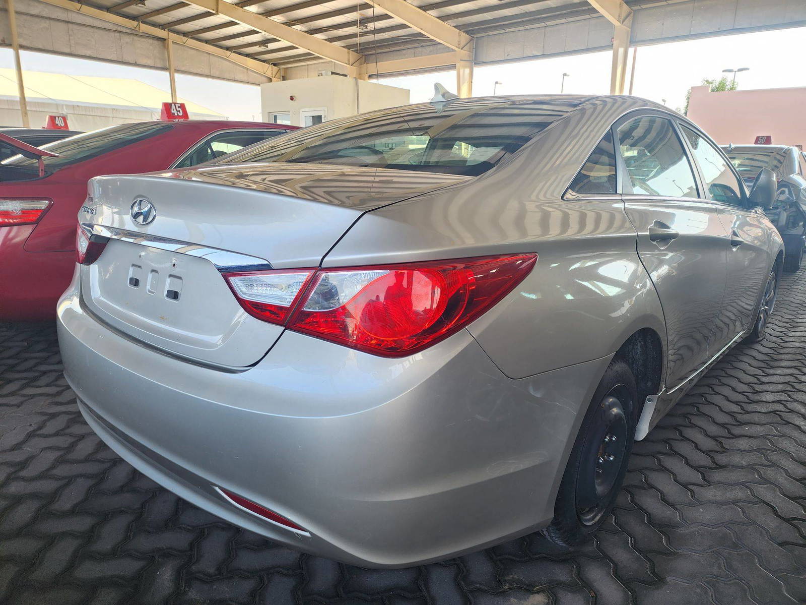 2011 HYUNDAI SONATA — 186636 Miles — Lot 36919707 - Marhaba Auctions Used Cars - Image 11