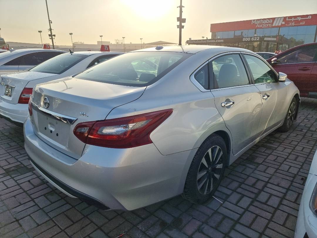 2018 NISSAN ALTIMA — 174201 Miles — Lot 215478 — Ind. 12 - Marhaba Auctions Used Cars - Image 4