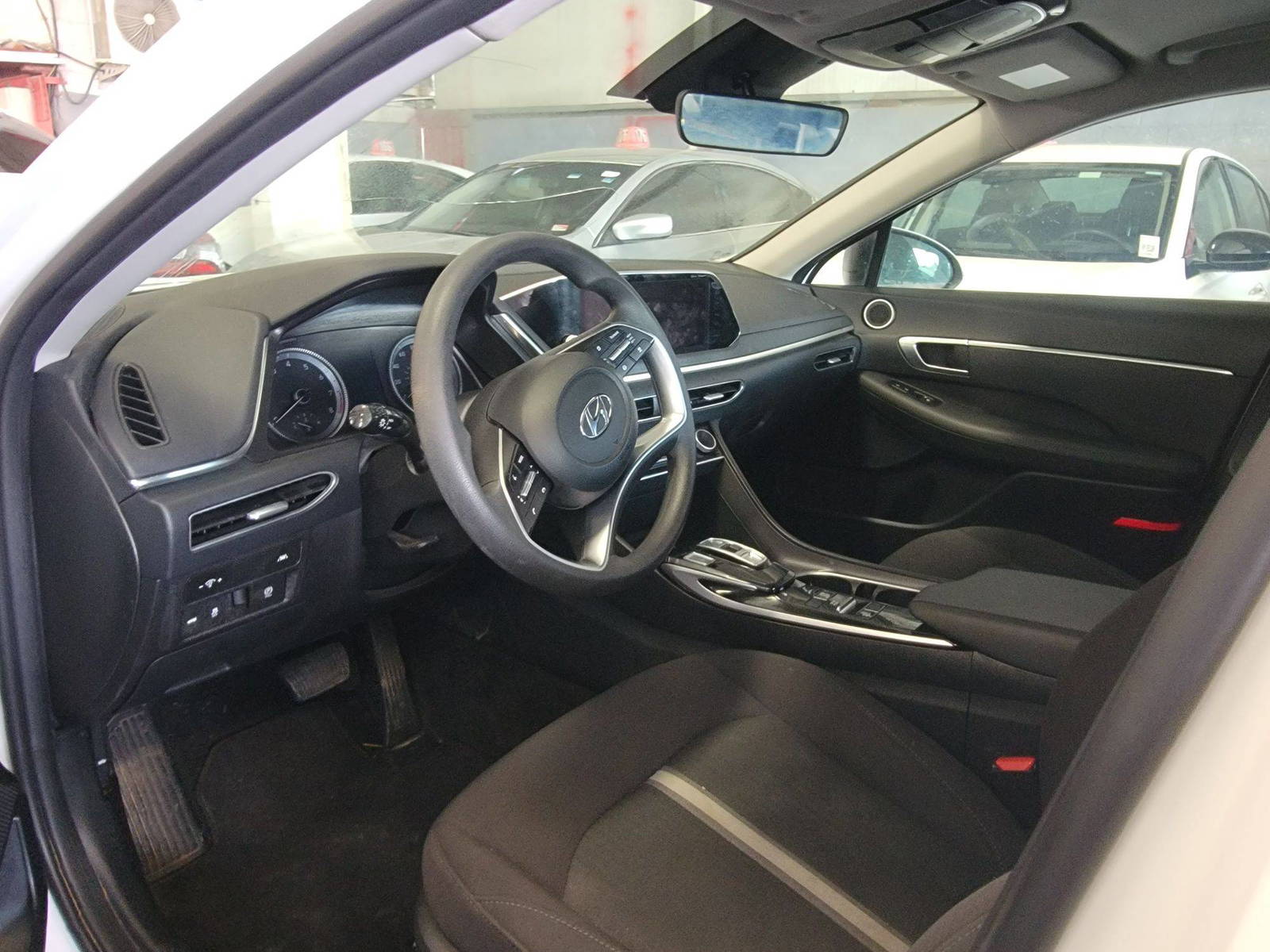 HYUNDAI SONATA 2023 - Marhaba Auction Used Cars - Image 8