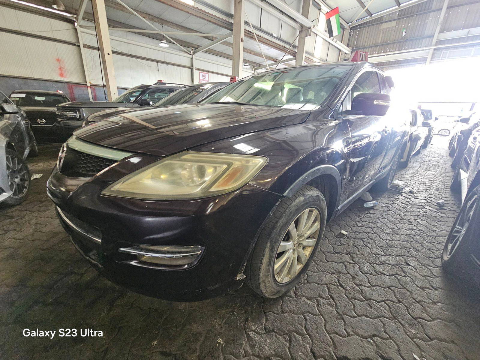 2008 MAZDA CX-9 — 326634 KM — Lot 9A880101586 — Main - Marhaba Auctions Used Cars - Image 4