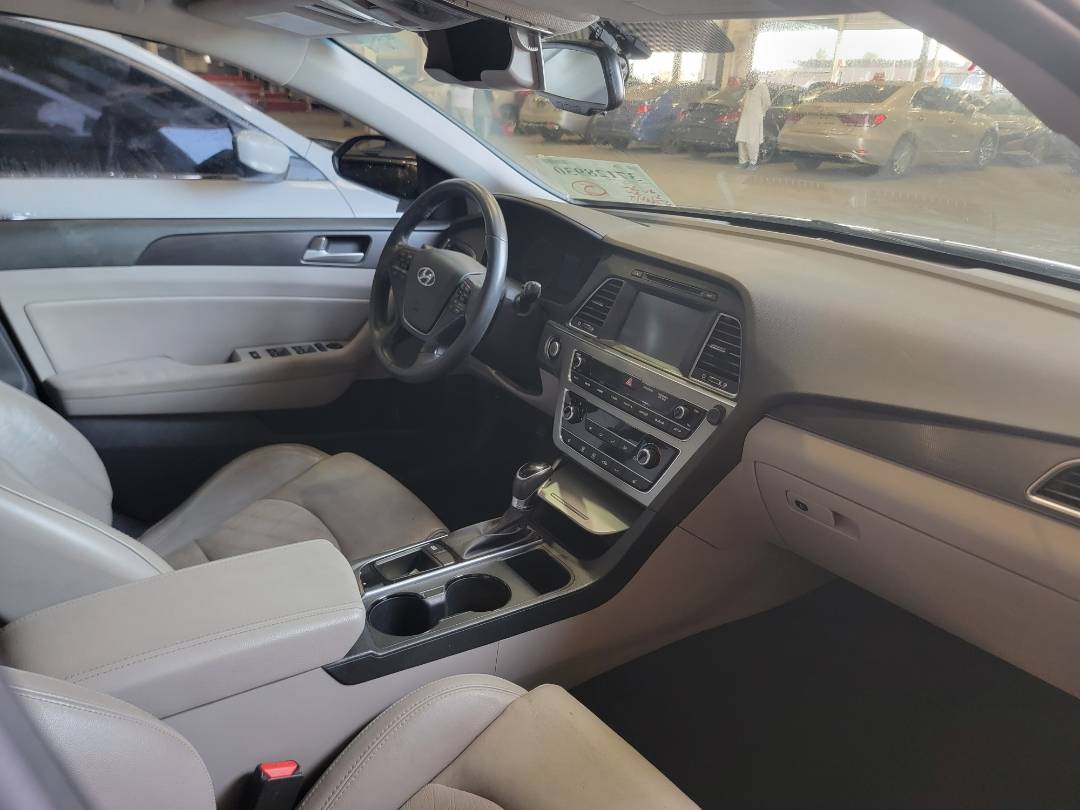 2017 HYUNDAI SONATA — 83642 Miles — Lot 37128930 - Marhaba Auctions Used Cars - Image 9
