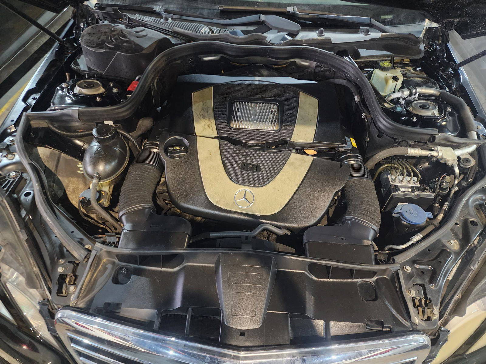 MERCEDES BENZ E 350 2011 - Marhaba Auction Used Cars - Image 10