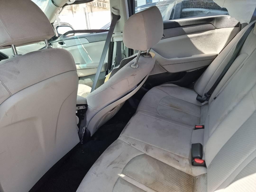 2019 HYUNDAI SONATA — 46782 Miles — Lot H750692 — Ind. 12 - Marhaba Auctions Used Cars - Image 4