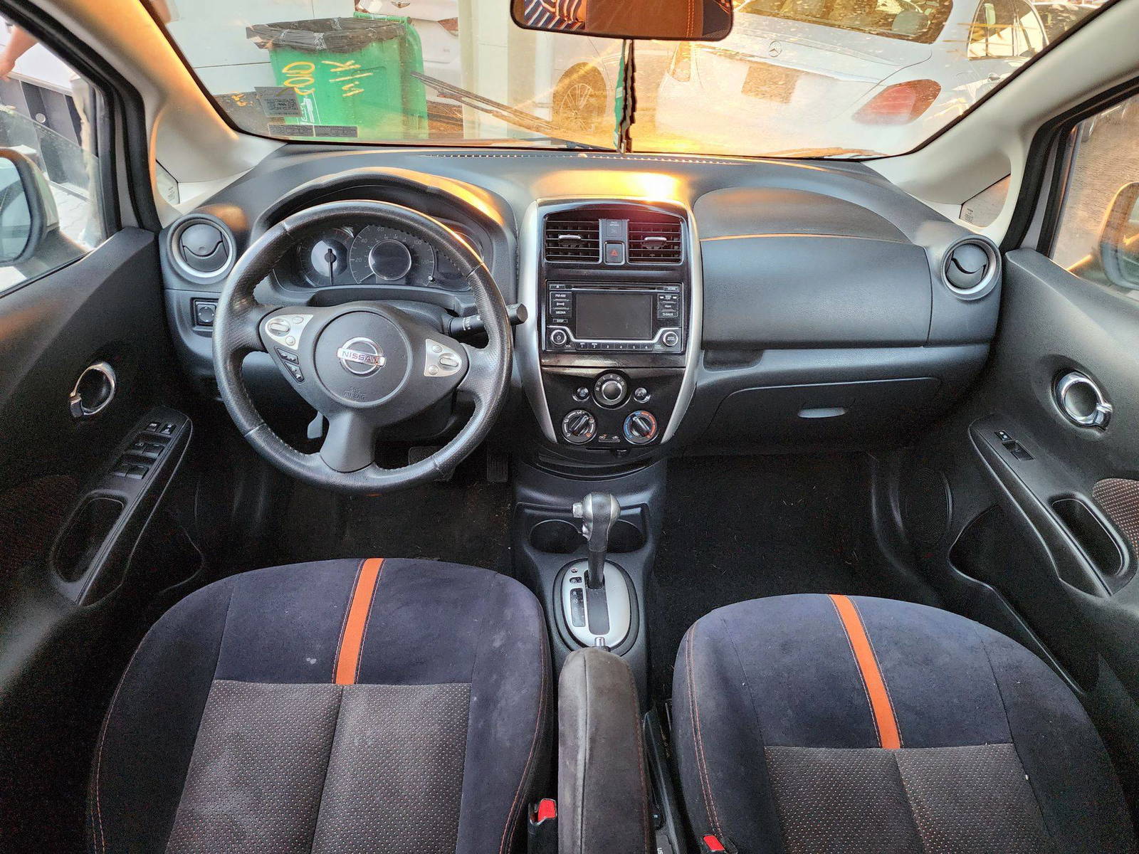 2015 NISSAN VERSA NOTE — 71863 Miles — Lot 70036 — Souq - Marhaba Auctions Used Cars - Image 7