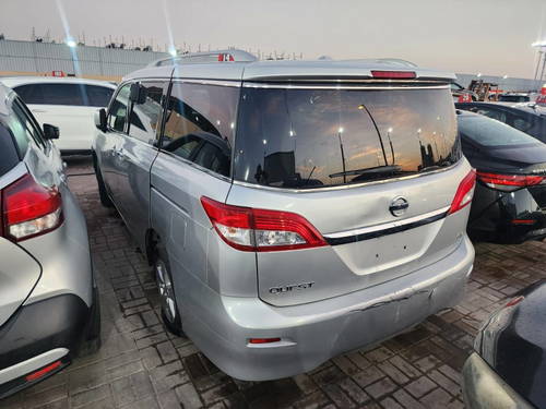 NISSAN QUEST