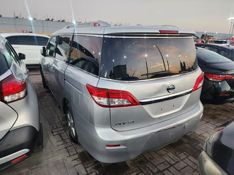 NISSAN QUEST