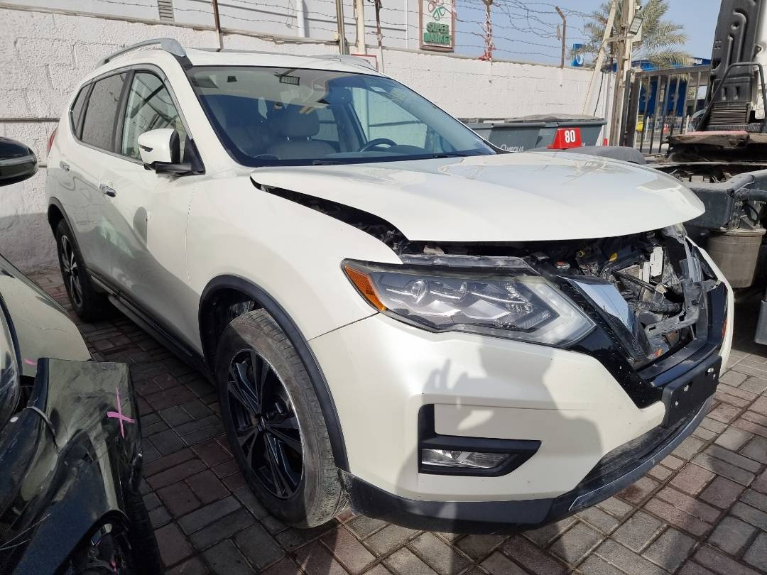 2017 NISSAN ROGUE — 158766 Miles — Lot 125487 — Main - Marhaba Auctions Used Cars - Image 4