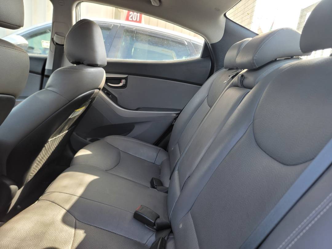 2012 HYUNDAI ELANTRA — 144055 Miles — Lot U372009 — Main - Marhaba Auctions Used Cars - Image 7
