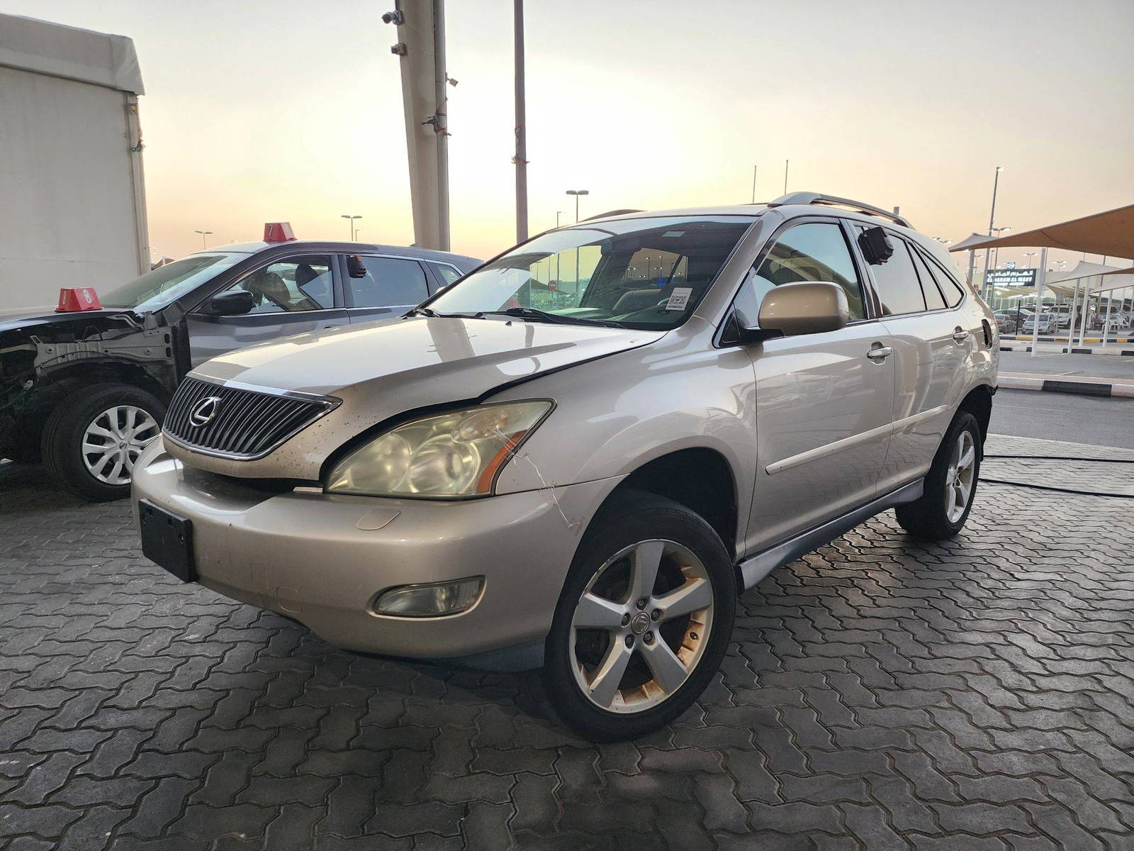 2007 LEXUS RX 350 — 319861 Miles — Lot 60023473 — Souq - Marhaba Auctions Used Cars - Image 5