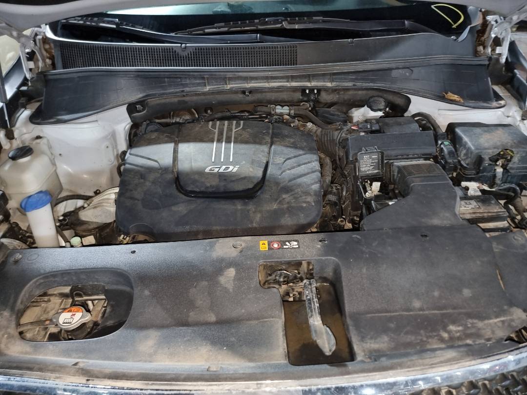 2018 KIA SORENTO — 110687 Miles — Lot 75485913 — Main - Marhaba Auctions Used Cars - Image 9