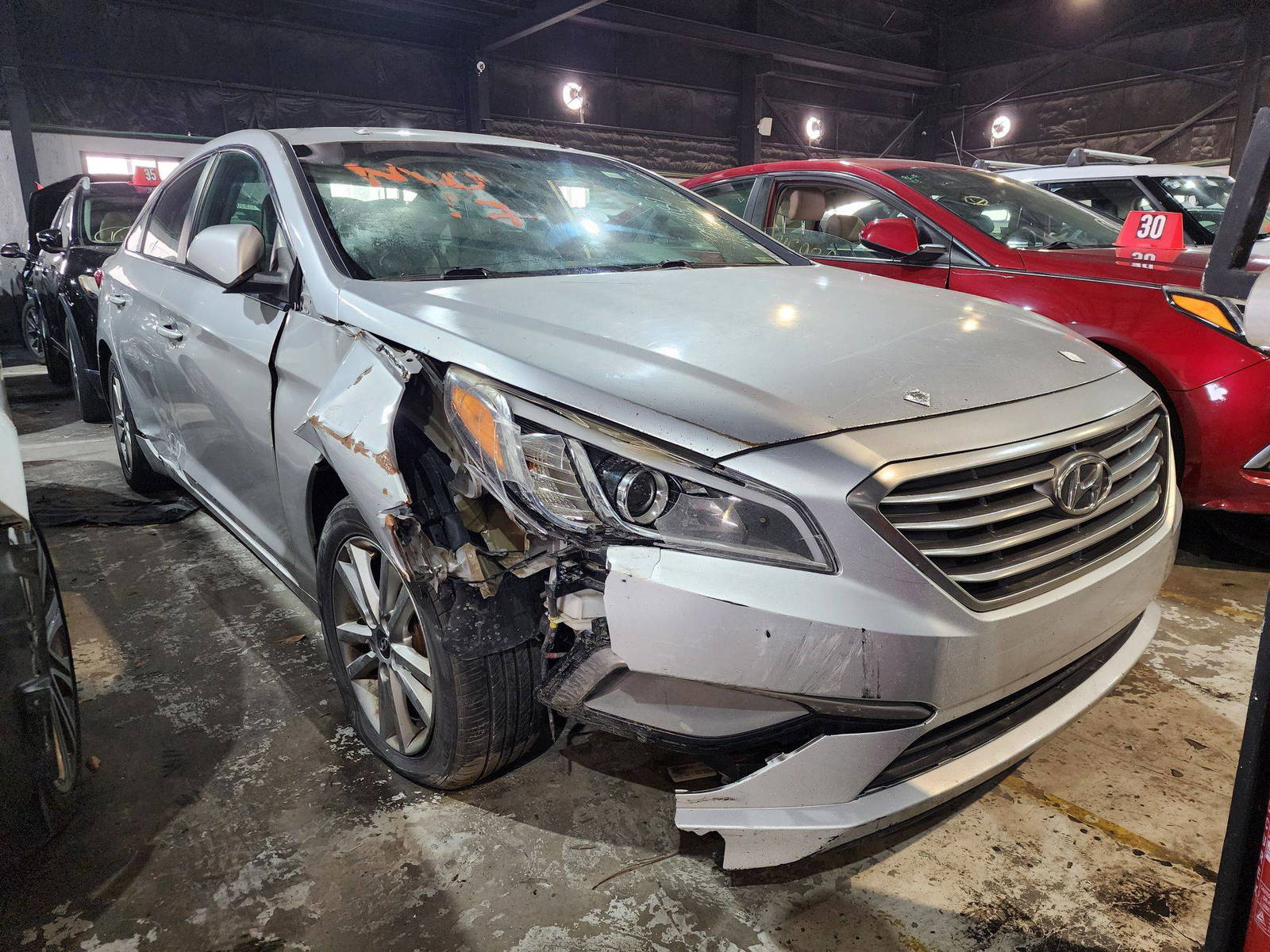 2016 HYUNDAI SONATA — 194042 Miles — Lot 396982 — Main - Marhaba Auctions Used Cars - Image 4