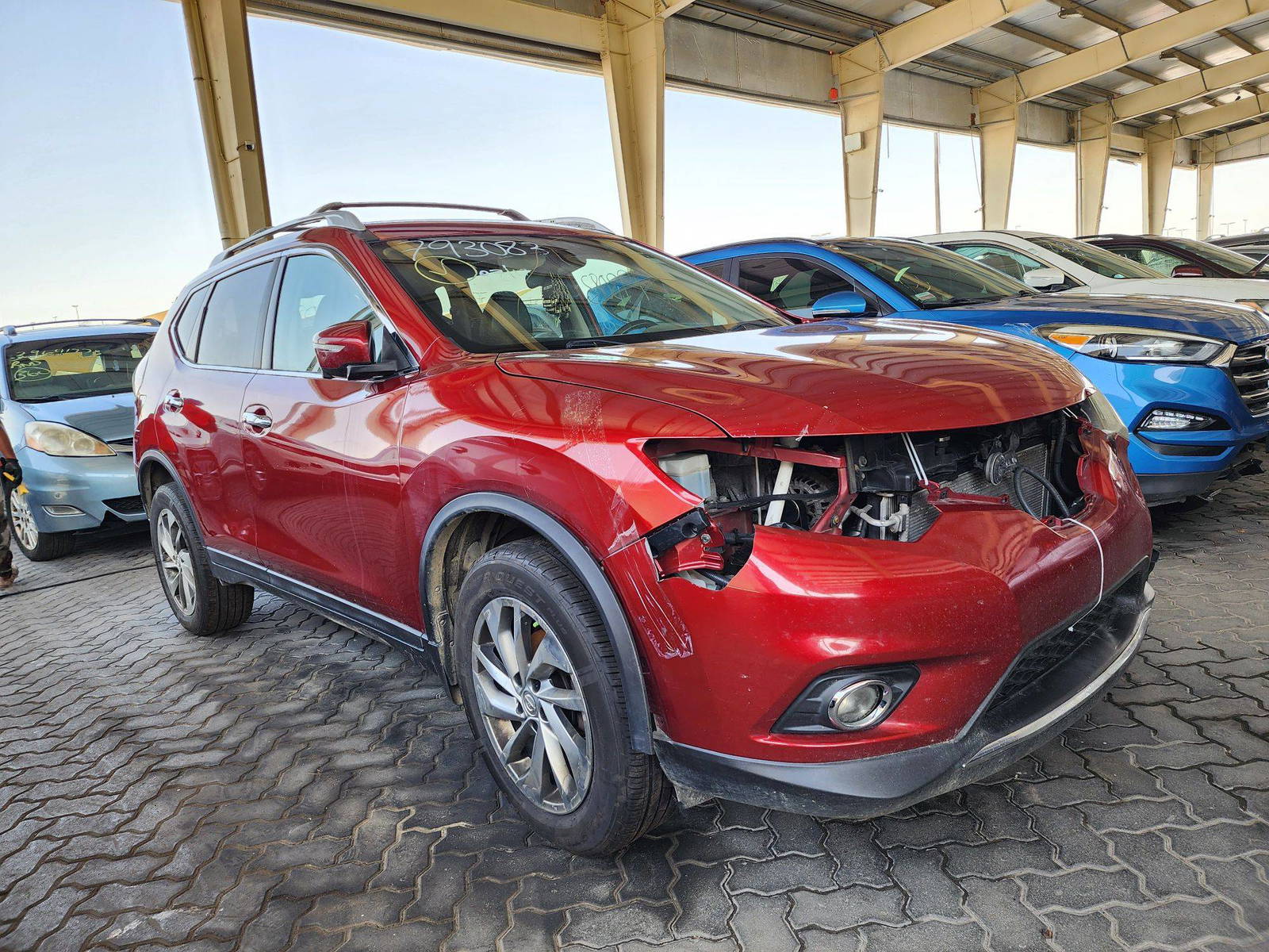 2015 NISSAN ROGUE — 181237 Miles — Lot 93083 — Souq - Marhaba Auctions Used Cars - Image 4