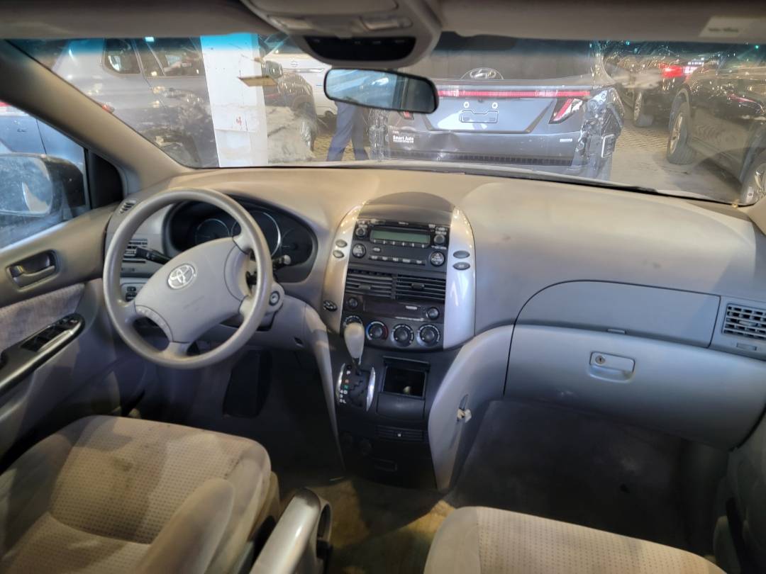 2007 TOYOTA SIENNA — 191496 Miles — Lot 041352 — Main - Marhaba Auctions Used Cars - Image 7