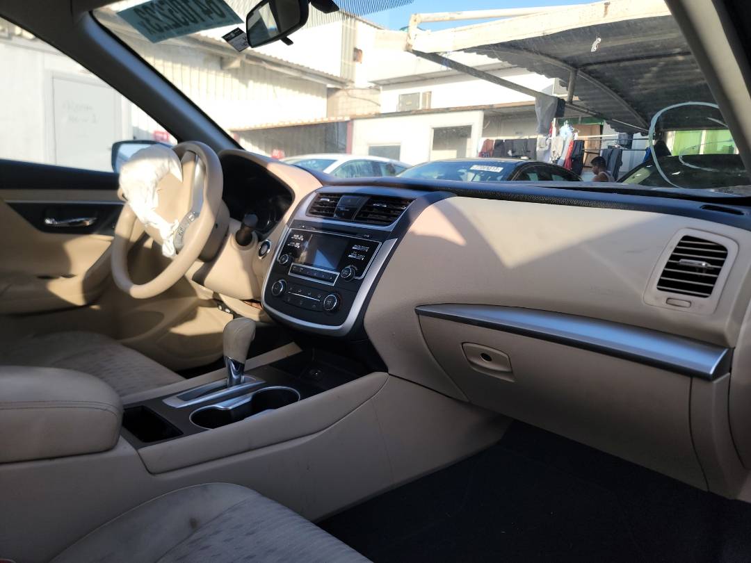 2017 NISSAN ALTIMA — 148590 Miles — Lot 1N4AL3AP3HN312892 - Marhaba Auctions Used Cars - Image 6