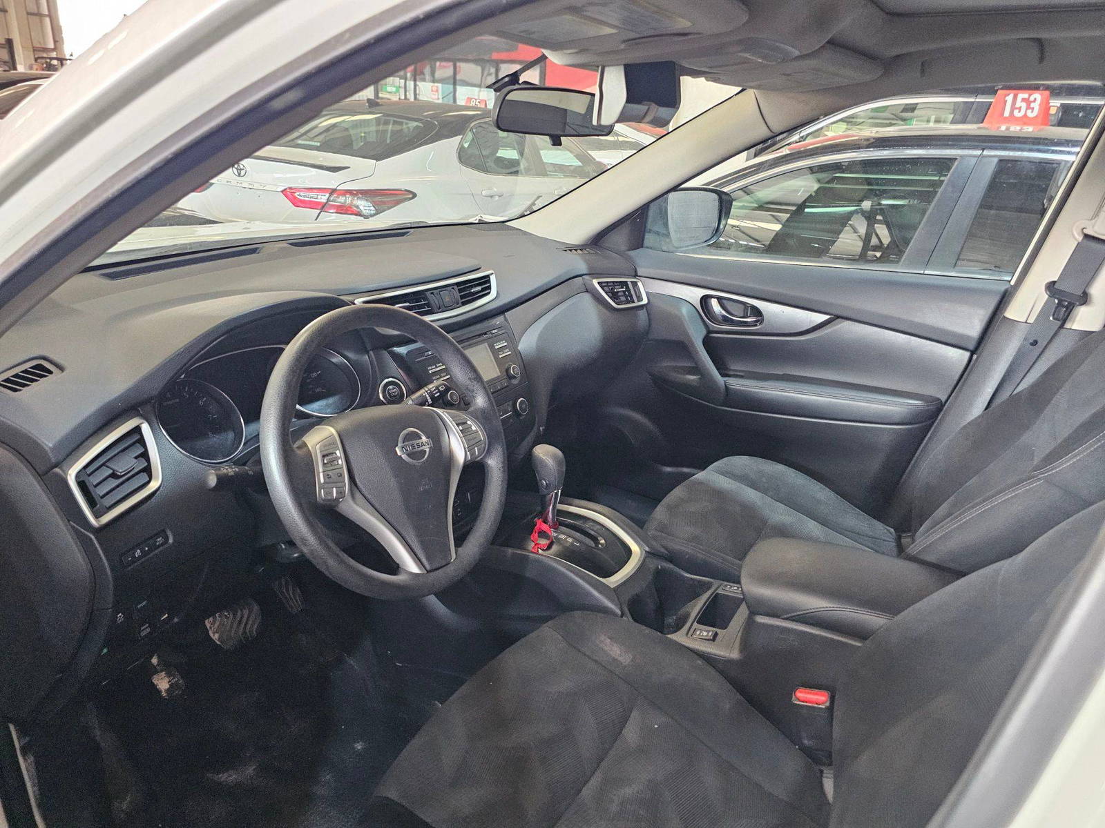 NISSAN ROGUE 2016 - Marhaba Auction Used Cars - Image 8