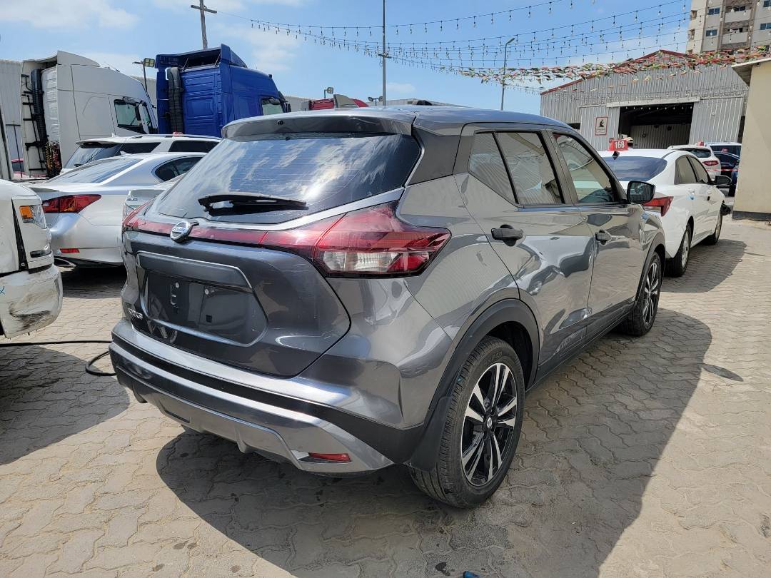 2021 NISSAN KICKS — 29104 Miles — Lot 4ML507798 — Main - Marhaba Auctions Used Cars - Image 3