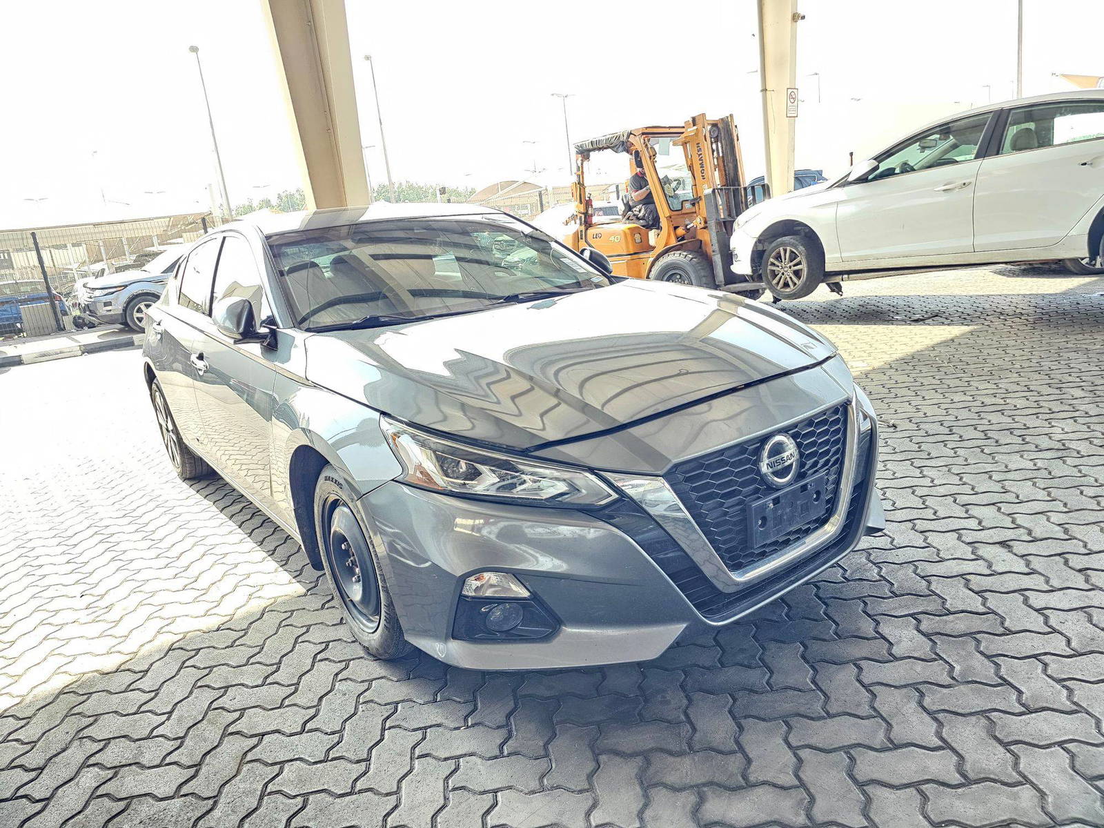 2019 NISSAN ALTIMA — 154319 Miles — Lot 7265040 — Souq - Marhaba Auctions Used Cars - Image 3