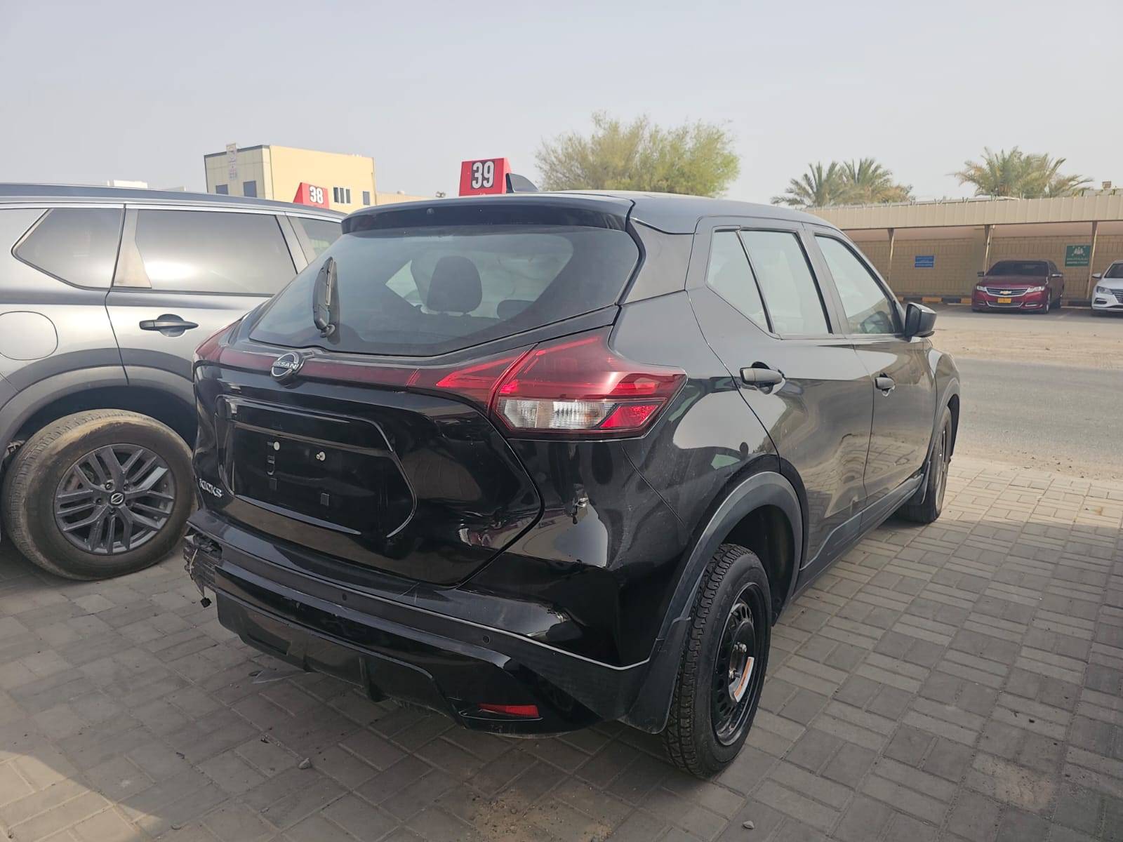 2023 NISSAN KICKS — 63313 Miles — Lot L570759 - Marhaba Auctions Used Cars - Image 5