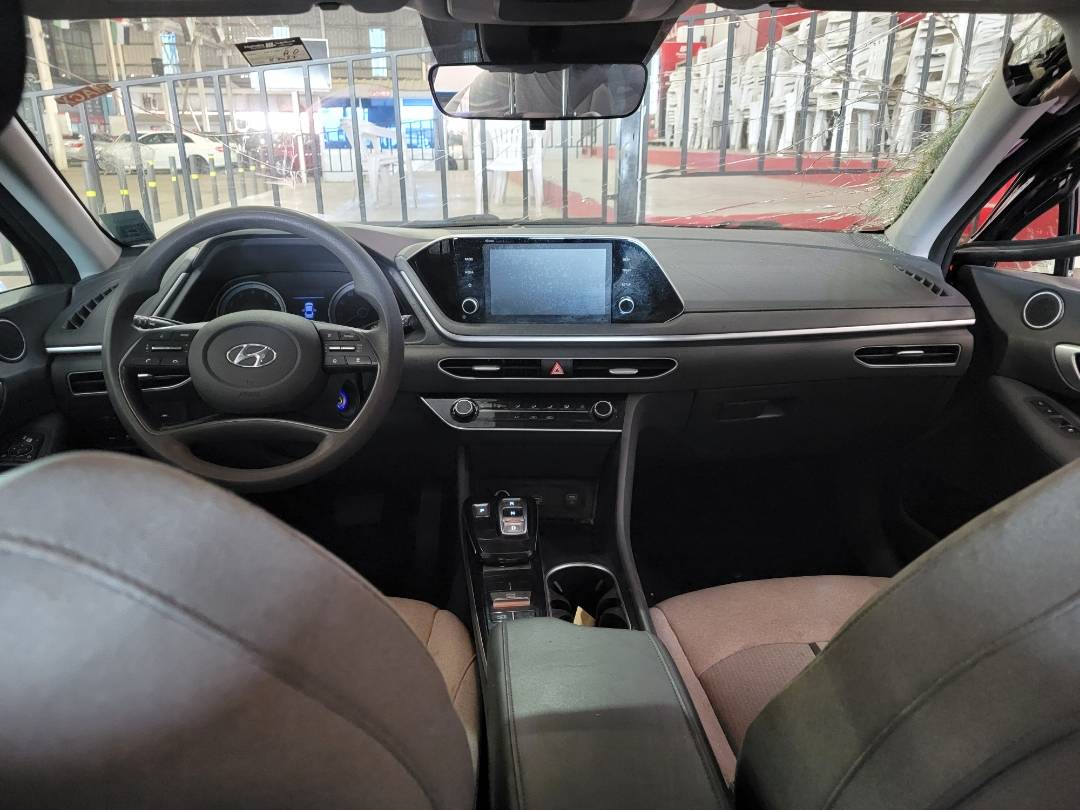 2021 HYUNDAI SONATA — 87027 Miles — Lot 071672 — Main - Marhaba Auctions Used Cars - Image 8