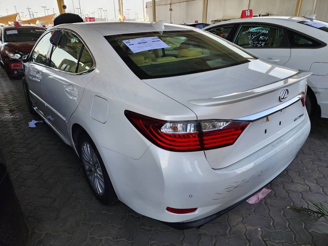 2015 LEXUS ES 350 — 112641 Miles — Lot 2173854 — Main - Marhaba Auctions Used Cars - Image 12