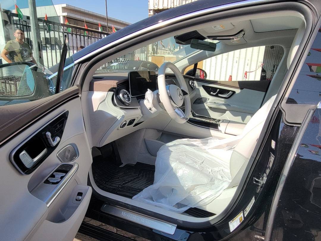 2023 MERCEDES BENZ EQE 350 — 8772 Miles — Lot 58726174 — Al Quoz - Marhaba Auctions Used Cars - Image 6