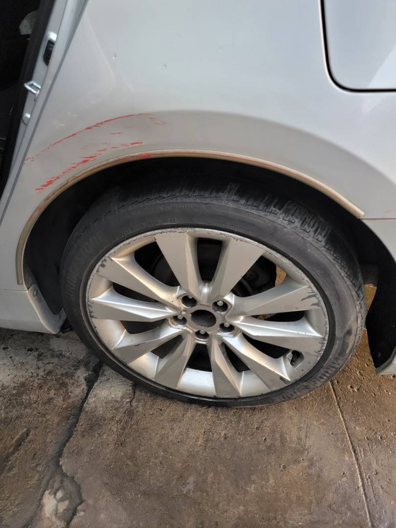 2014 HYUNDAI AZERA — 98975 Miles — Lot 41708035 — Main - Marhaba Auctions Used Cars - Image 6