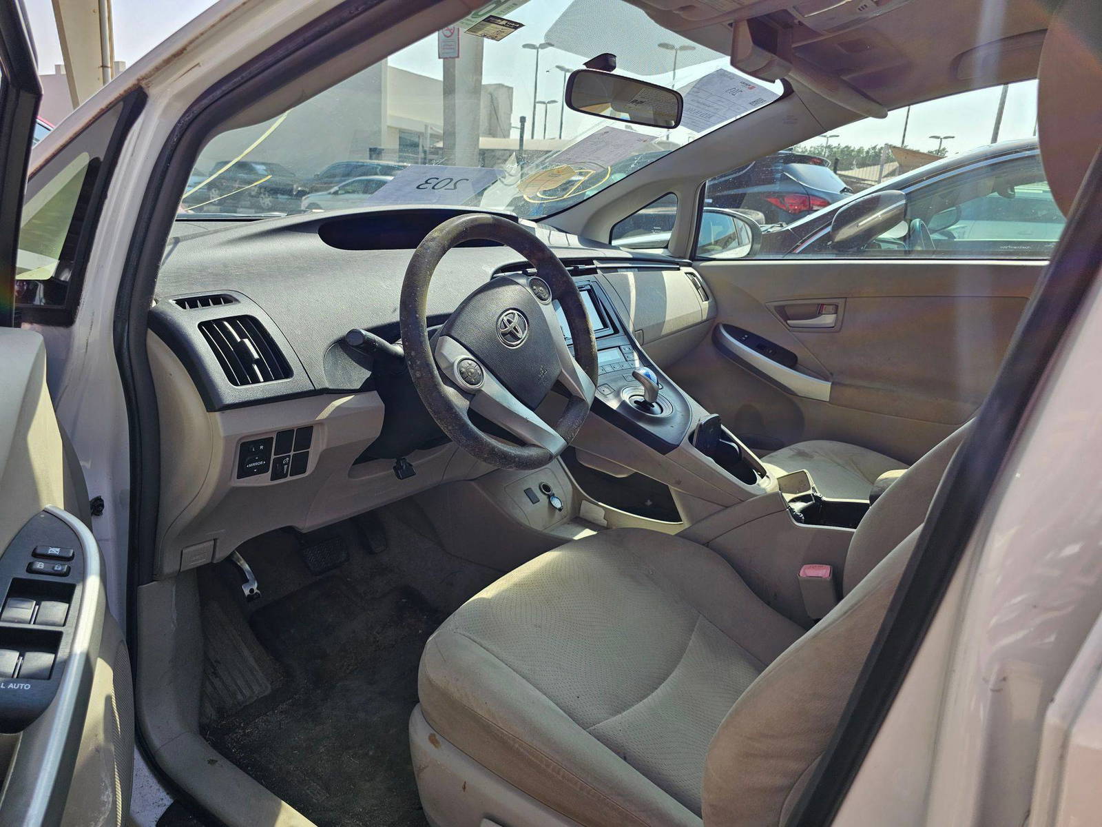 2010 TOYOTA PRIUS — 156542 Miles — Lot 60813355 — Souq - Marhaba Auctions Used Cars - Image 8