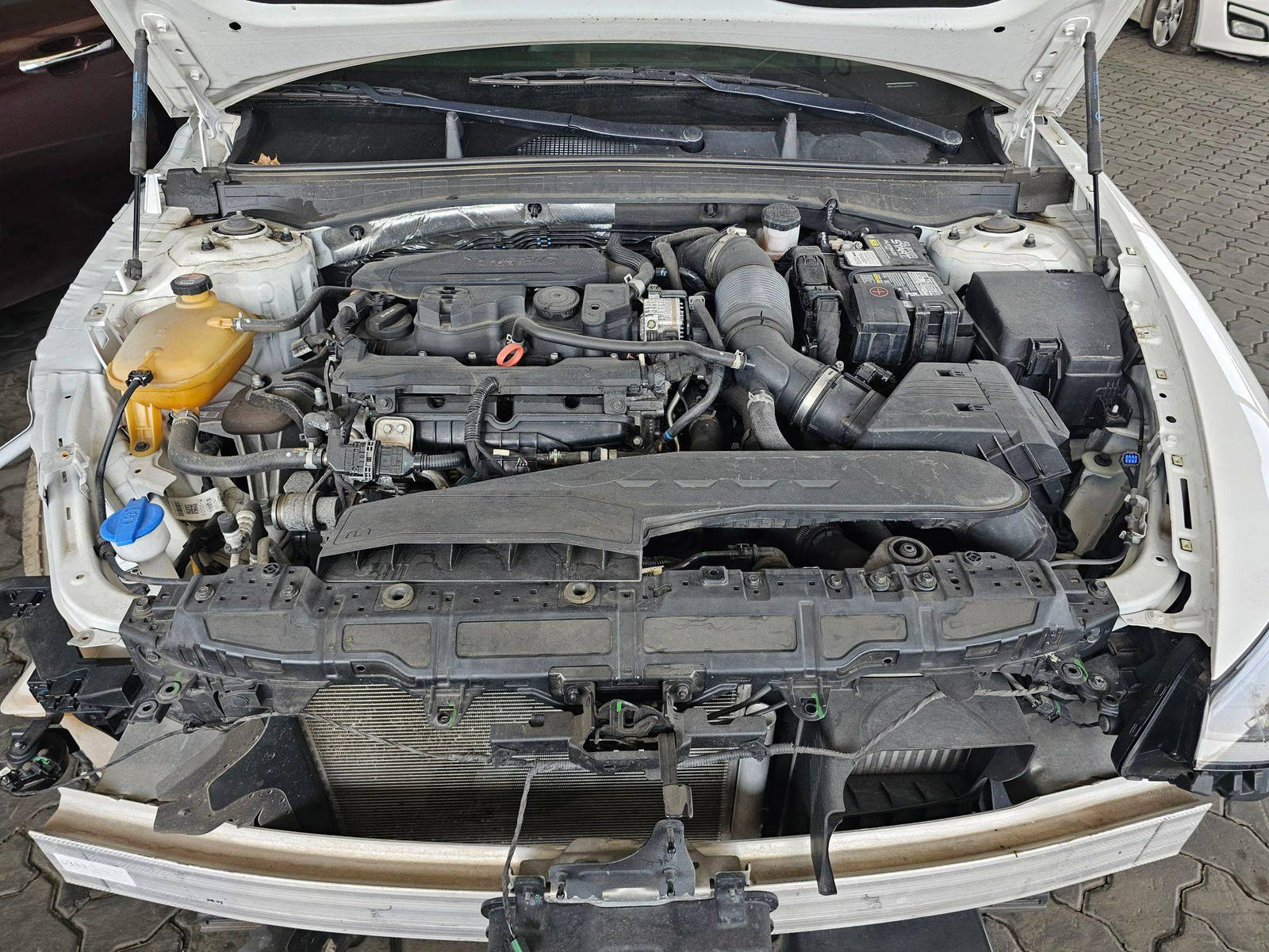 HYUNDAI SONATA 2022 - Marhaba Auction Used Cars - Image 12